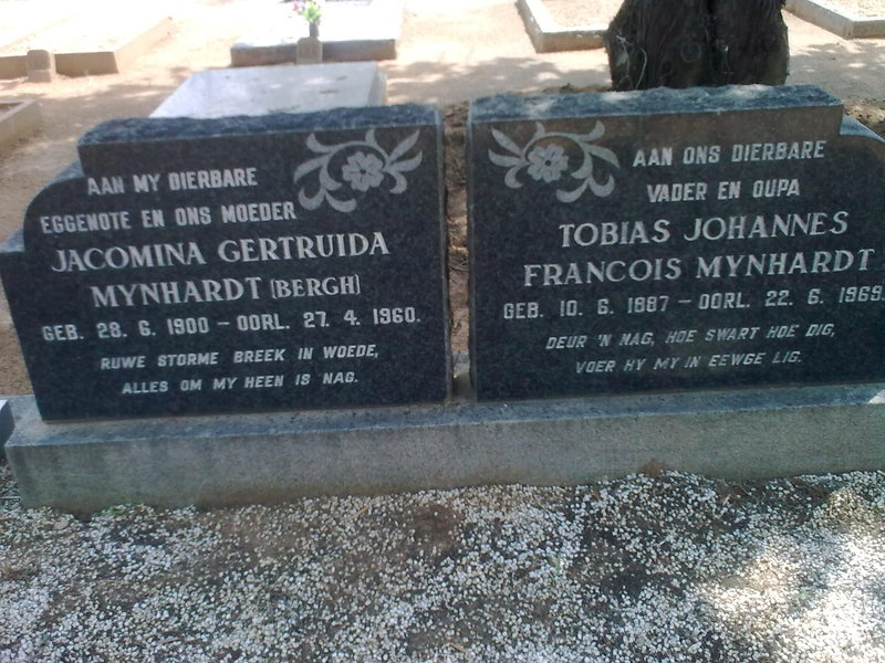 MYNHARDT Tobias Johannes Francois 1887-1969 &amp; Jacomina Gertruida BERGH 1900-1960