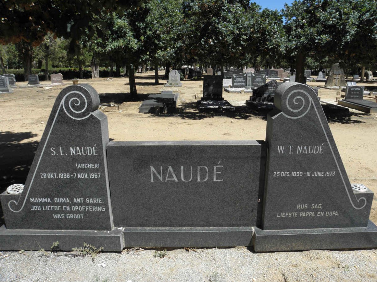 NAUDÉ W.T. 1898-1973 &amp; S.L. ARCHER 1898-1967