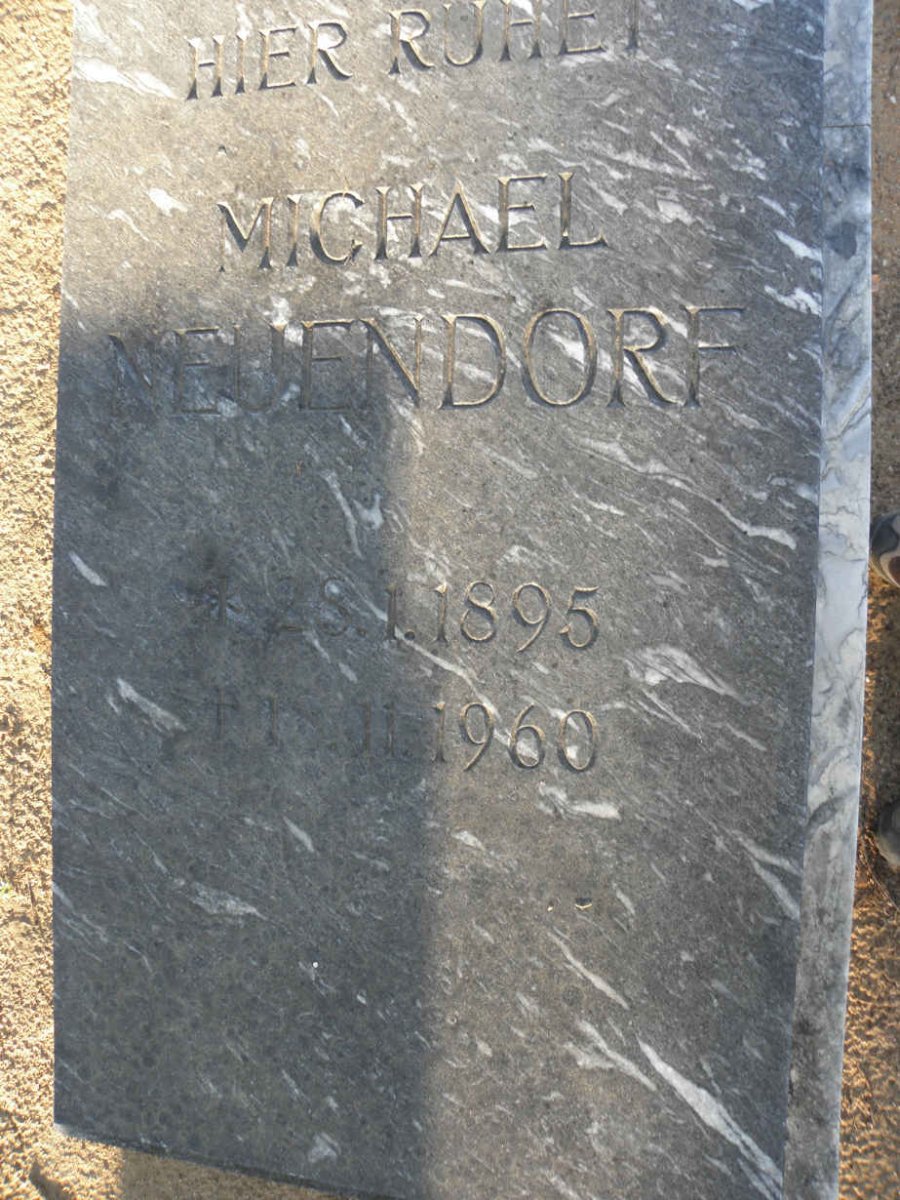 NEUENDORF Michael 1895-1960