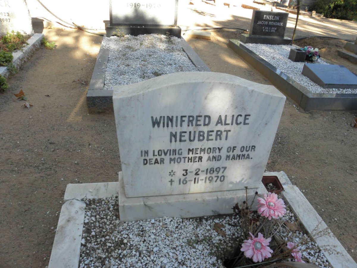 NEUBERT Winifred Alice 1897-1970