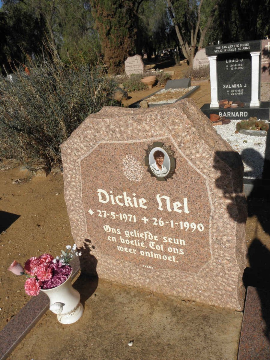 NEL Dickie 1971-1990