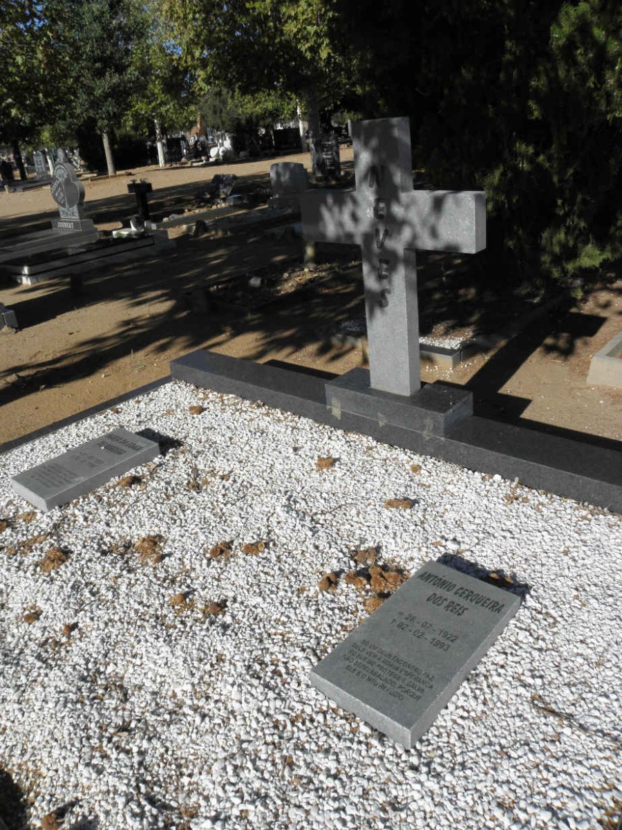 NEVES Antonio Cerqueira Dos Reis 1922-1993 &amp; Maria Da Graca De Nobrega 1933-1990