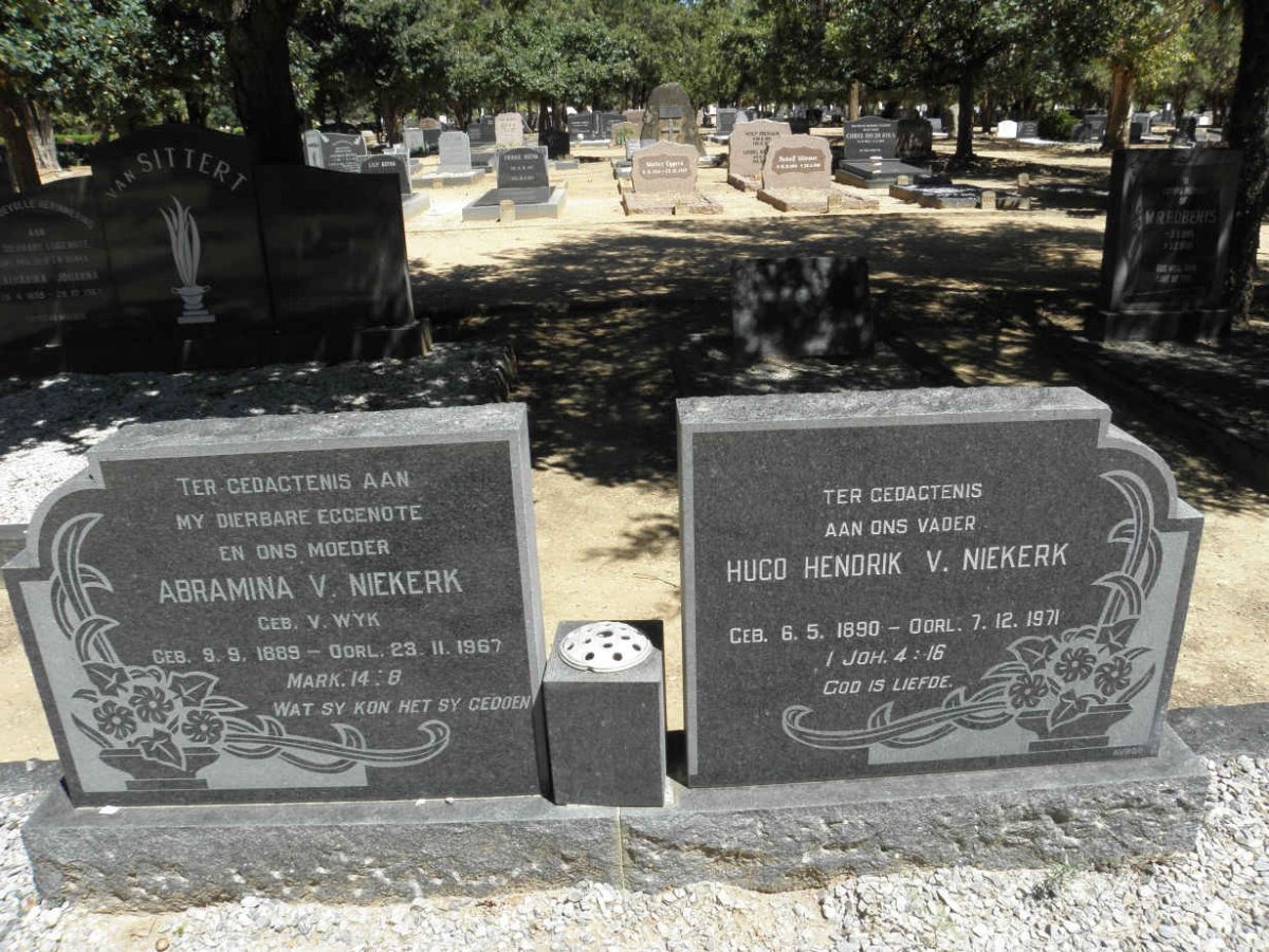 NIEKERK Hugo Hendrik, v. 1890-1971 &amp; Abramina V. WYK 1889-1967