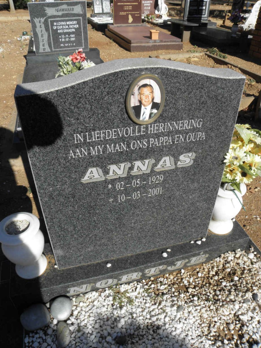 NORTJE Annas 1929-2001