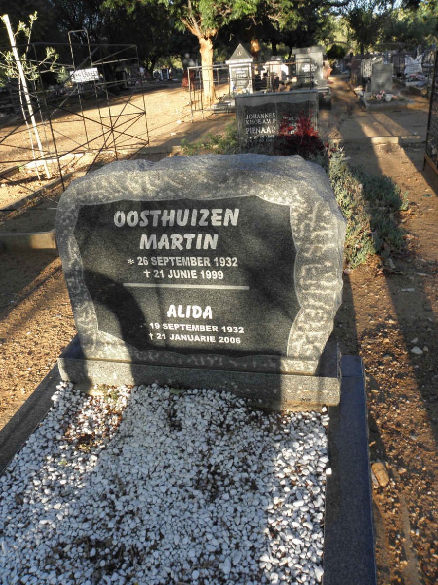 OOSTHUIZEN Martin 1932-1999 &amp; Alida 1932-2006
