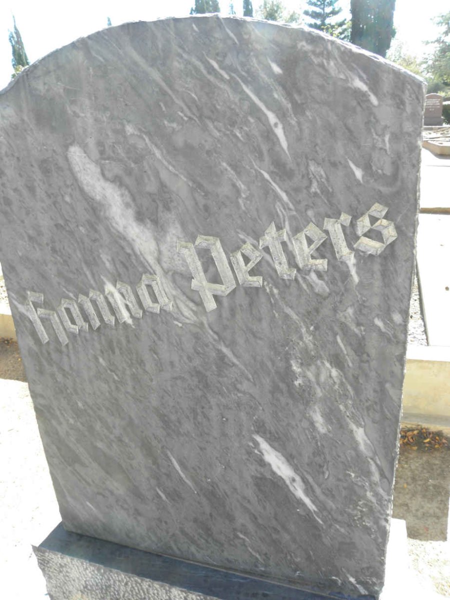 PETERS Hanna