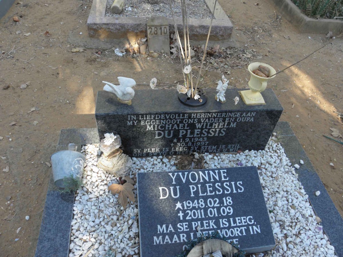 PLESSIS Michael Wilhelm, du 1943-1997 &amp; Yvonne 1948-2011