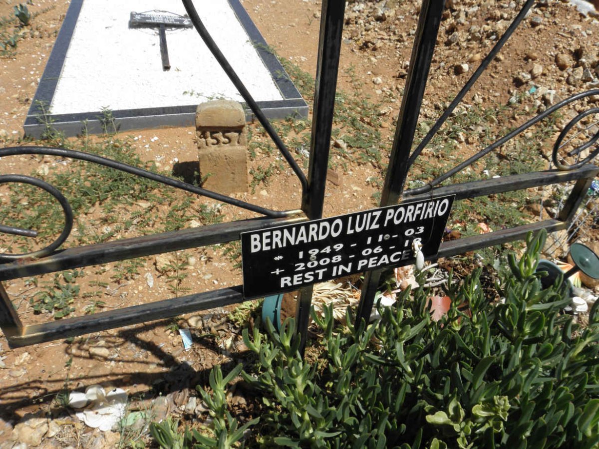 PORFIRIO Bernardo Luiz 1949-2008