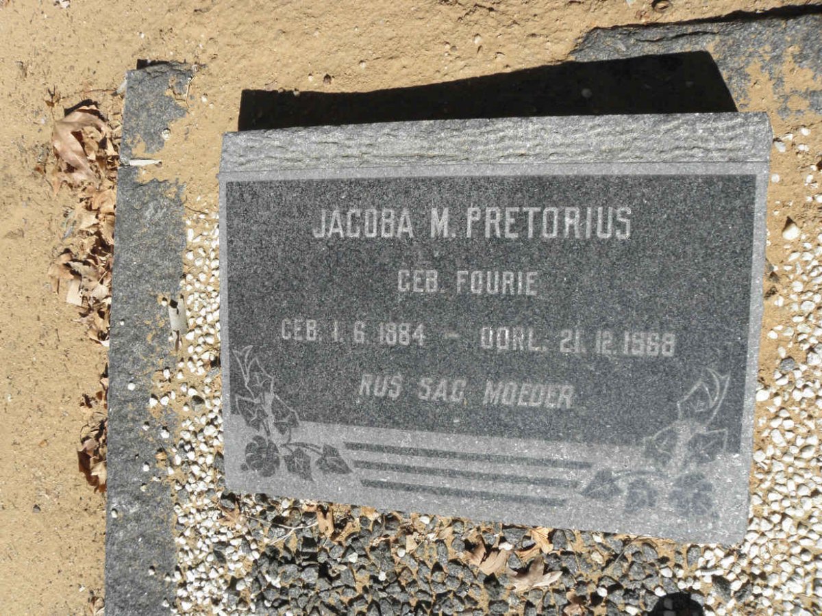 PRETORIUS Jacoba M. nee FOURIE 1884-1968