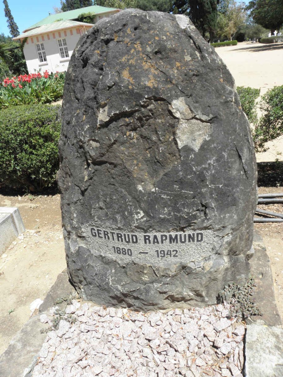 RAPMUND Gertrud 1880-1942