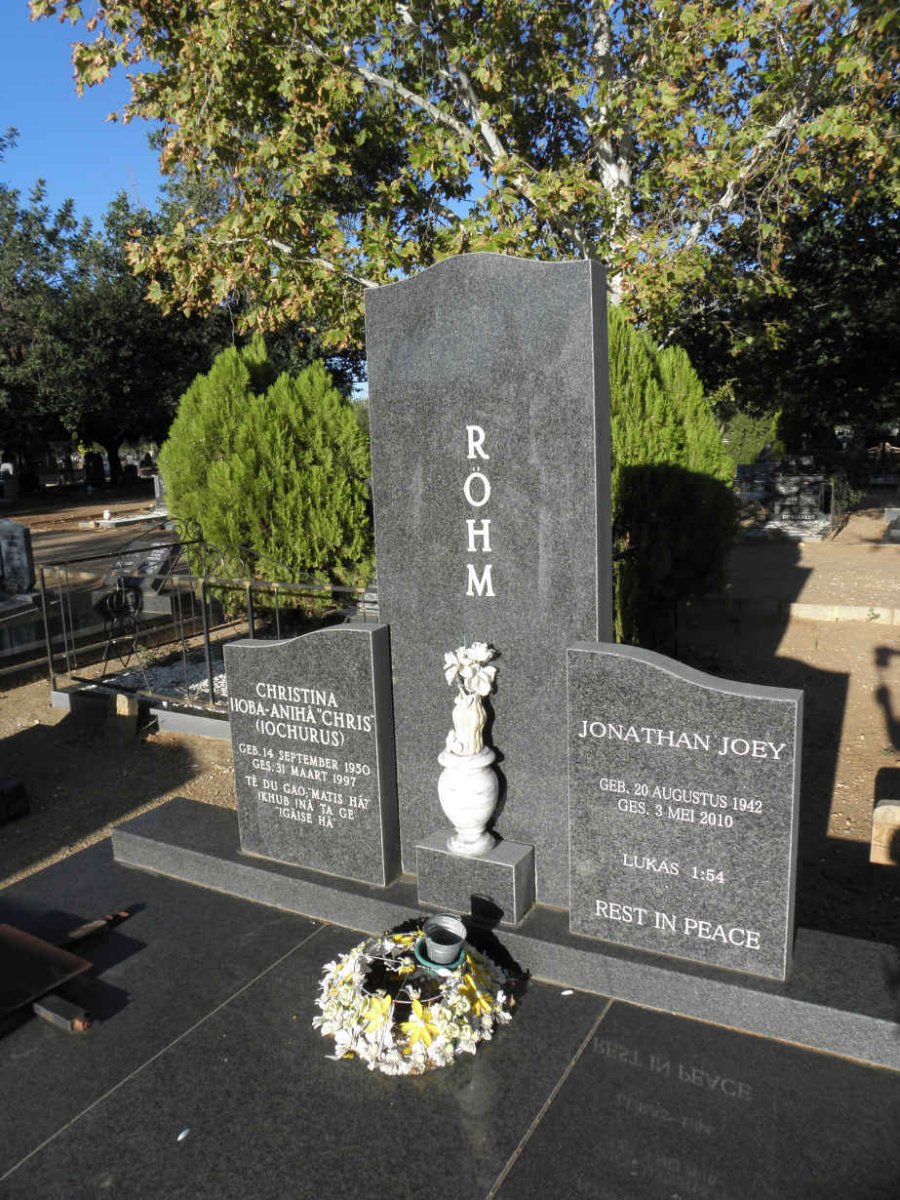 RÖHM Jonathan Joey 1942-2010 &amp; Christina Hoba-Anihâ IOCHURUS 1950-1997