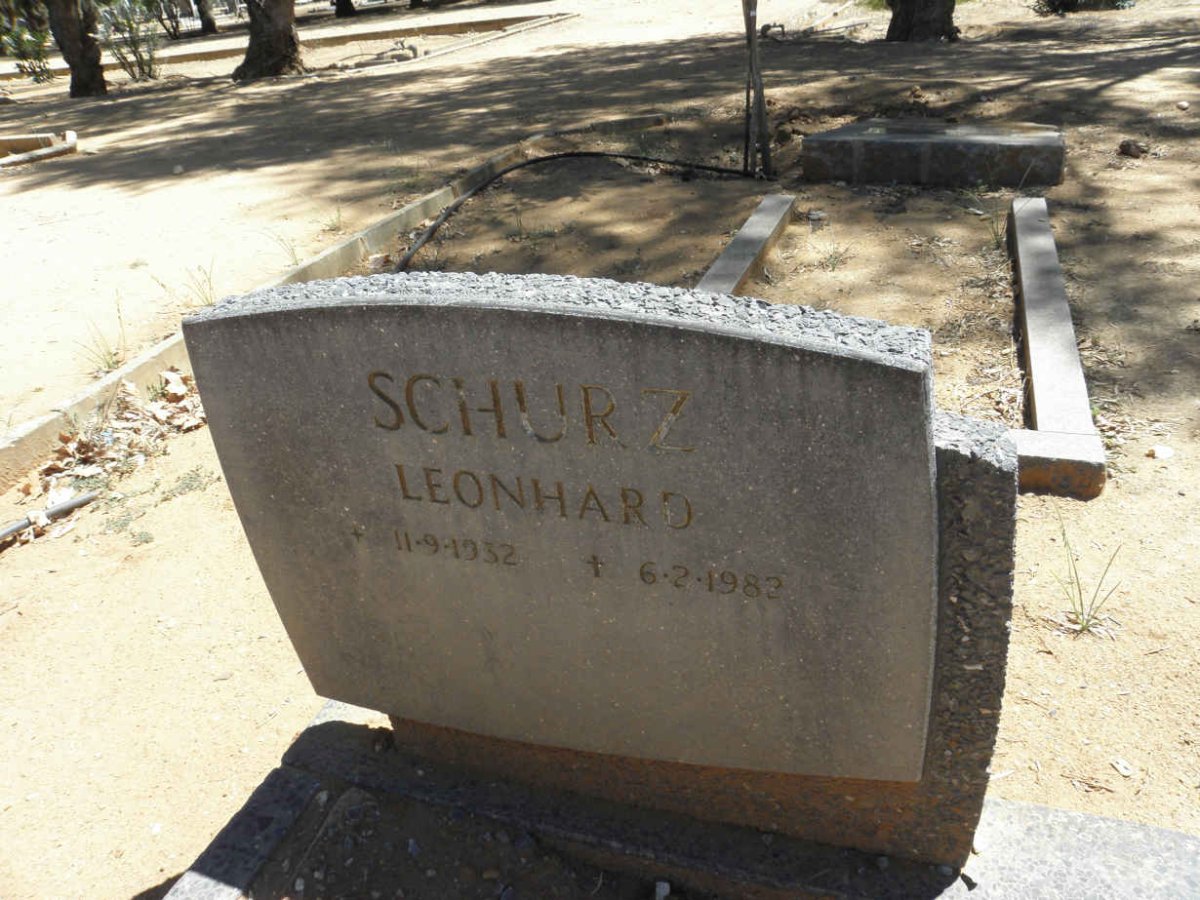 SCHURZ Leonhard 1932-1982