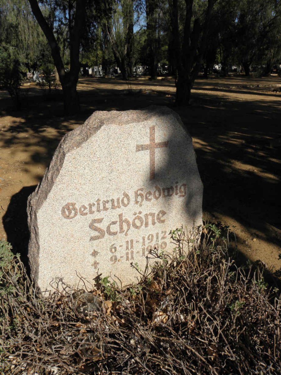 SCHÖNE Gertrud Hedwig 1912-1990