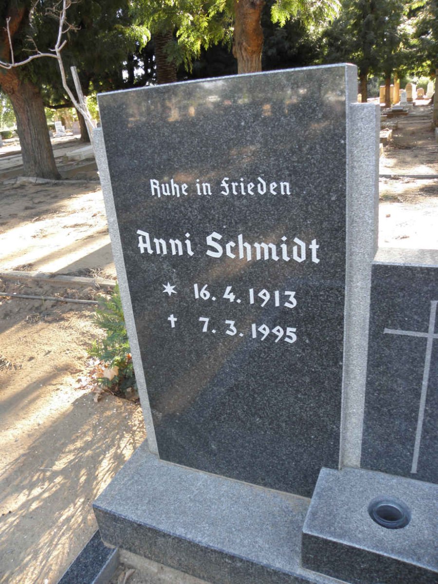 SCHMIDT Anni 1913-1995