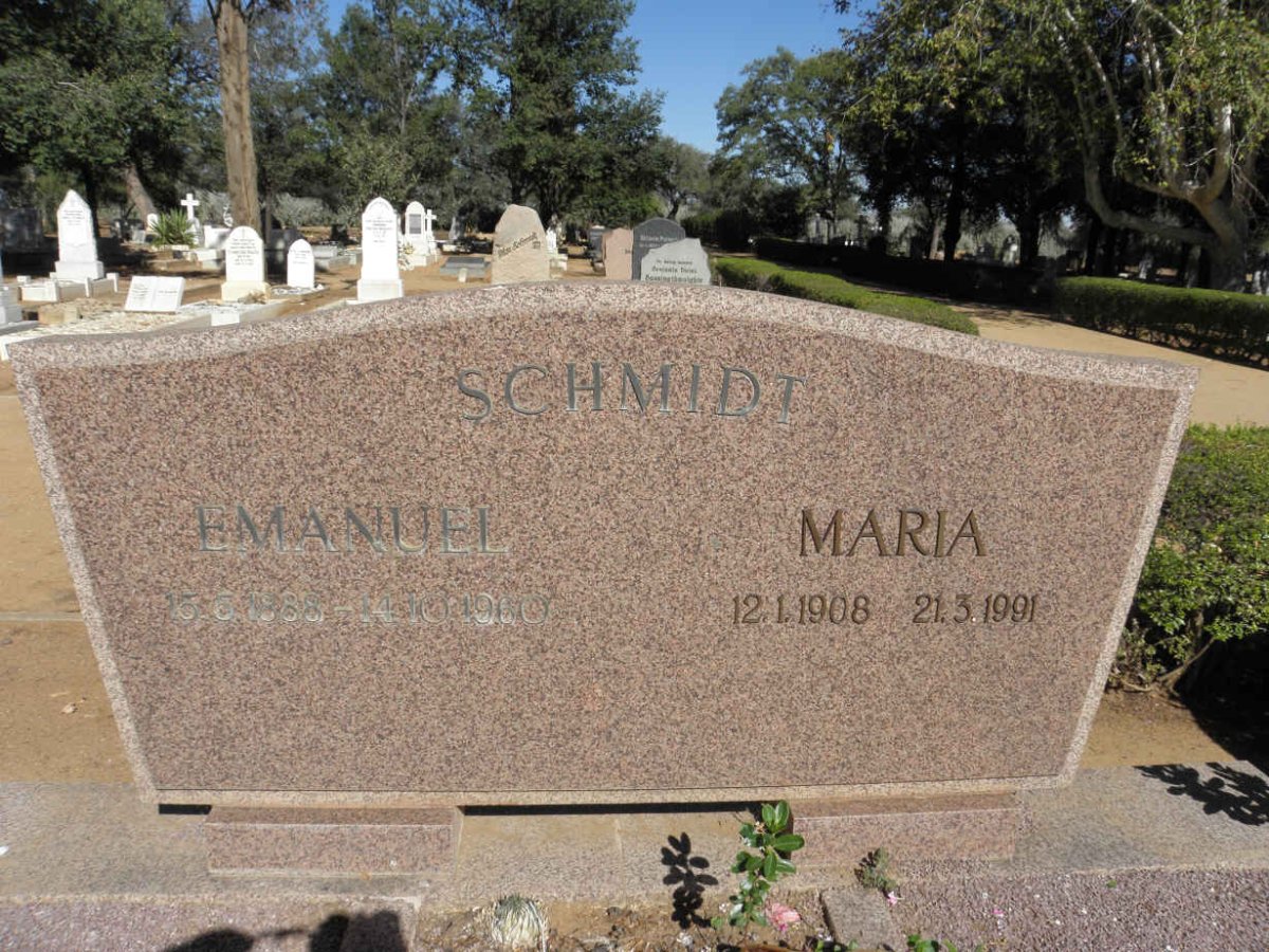SCHMIDT Emanuel 1888-1960 &amp; Maria 1908-1991