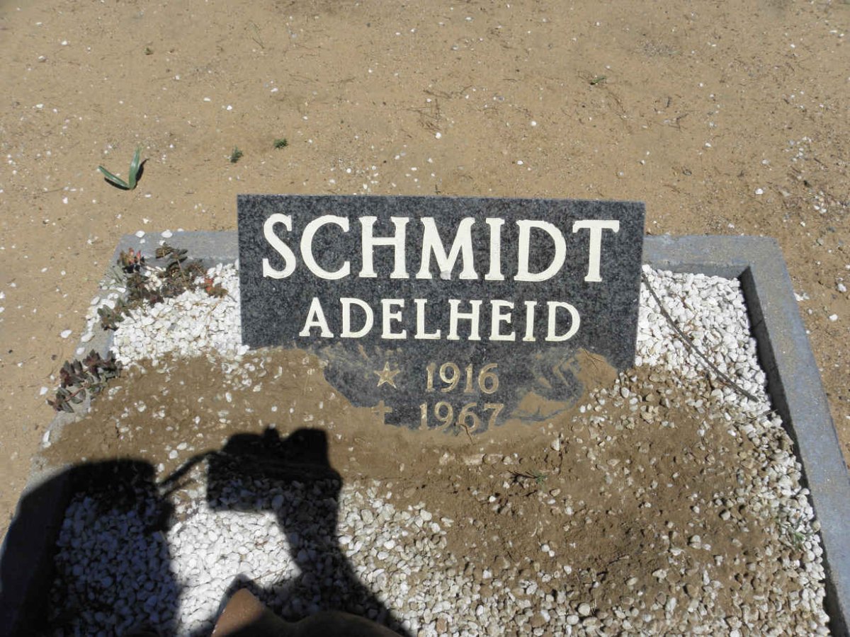 SCHMIDT Adelheid 1916-1967
