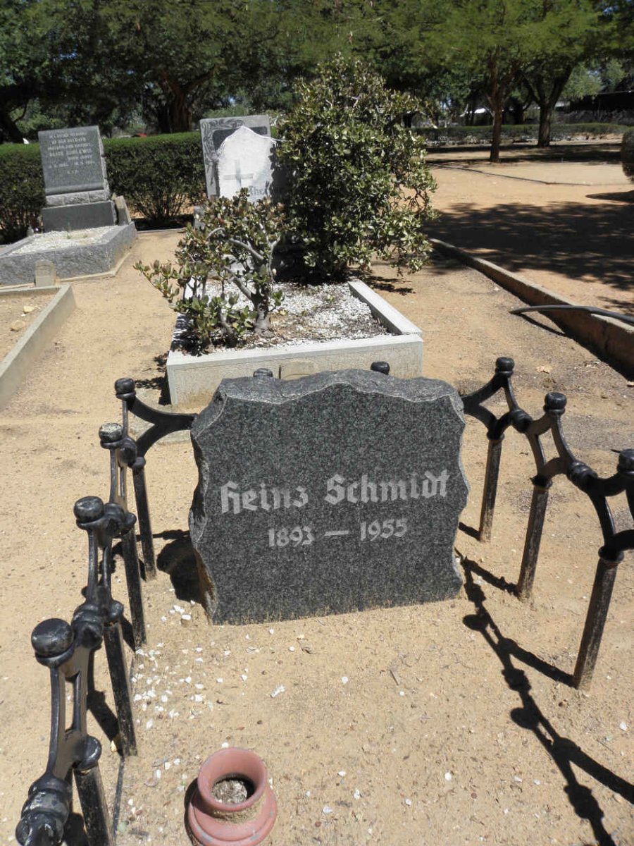 SCHMIDT Heinz 1893-1955