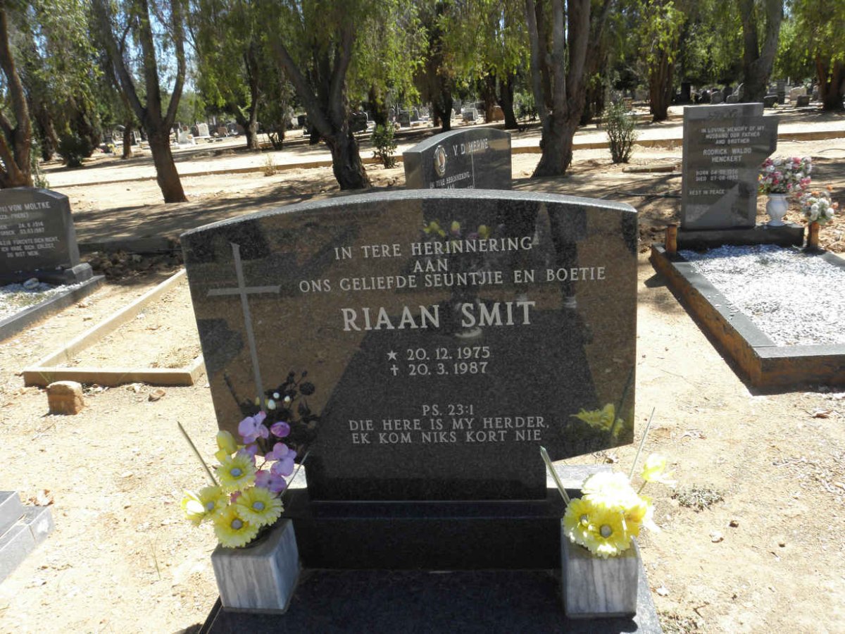 SMIT Riaan 1975-1987