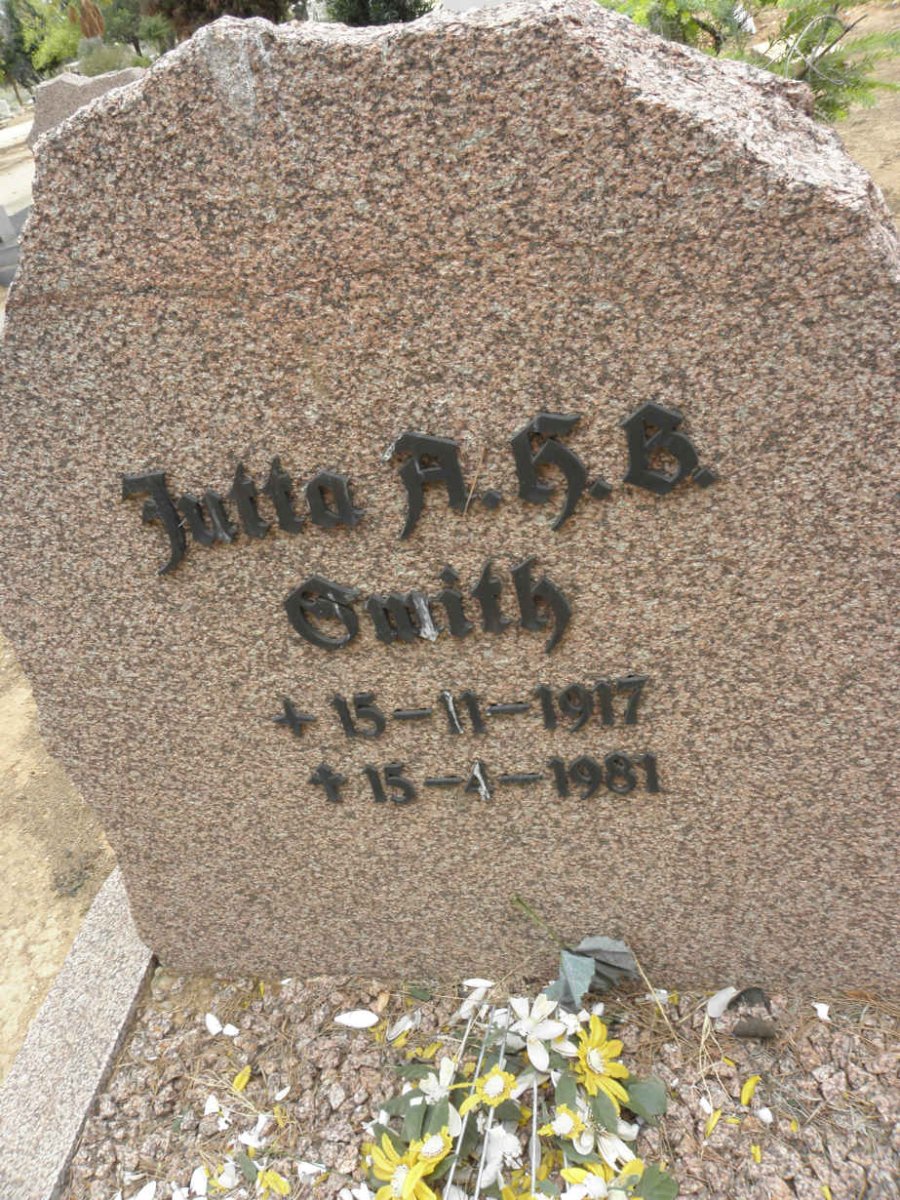 SMITH Jutta A.H.B. 1917-1981