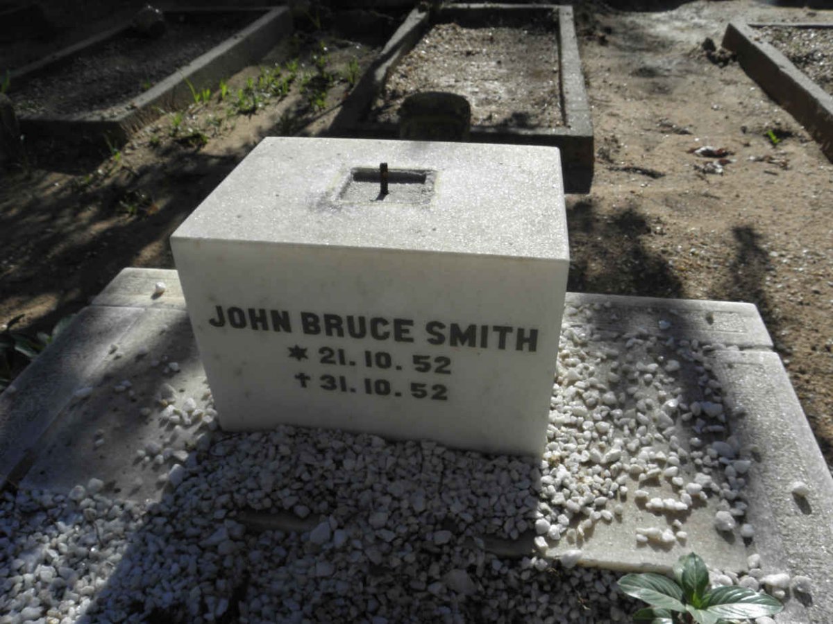 SMITH John Bruce 1952-1952