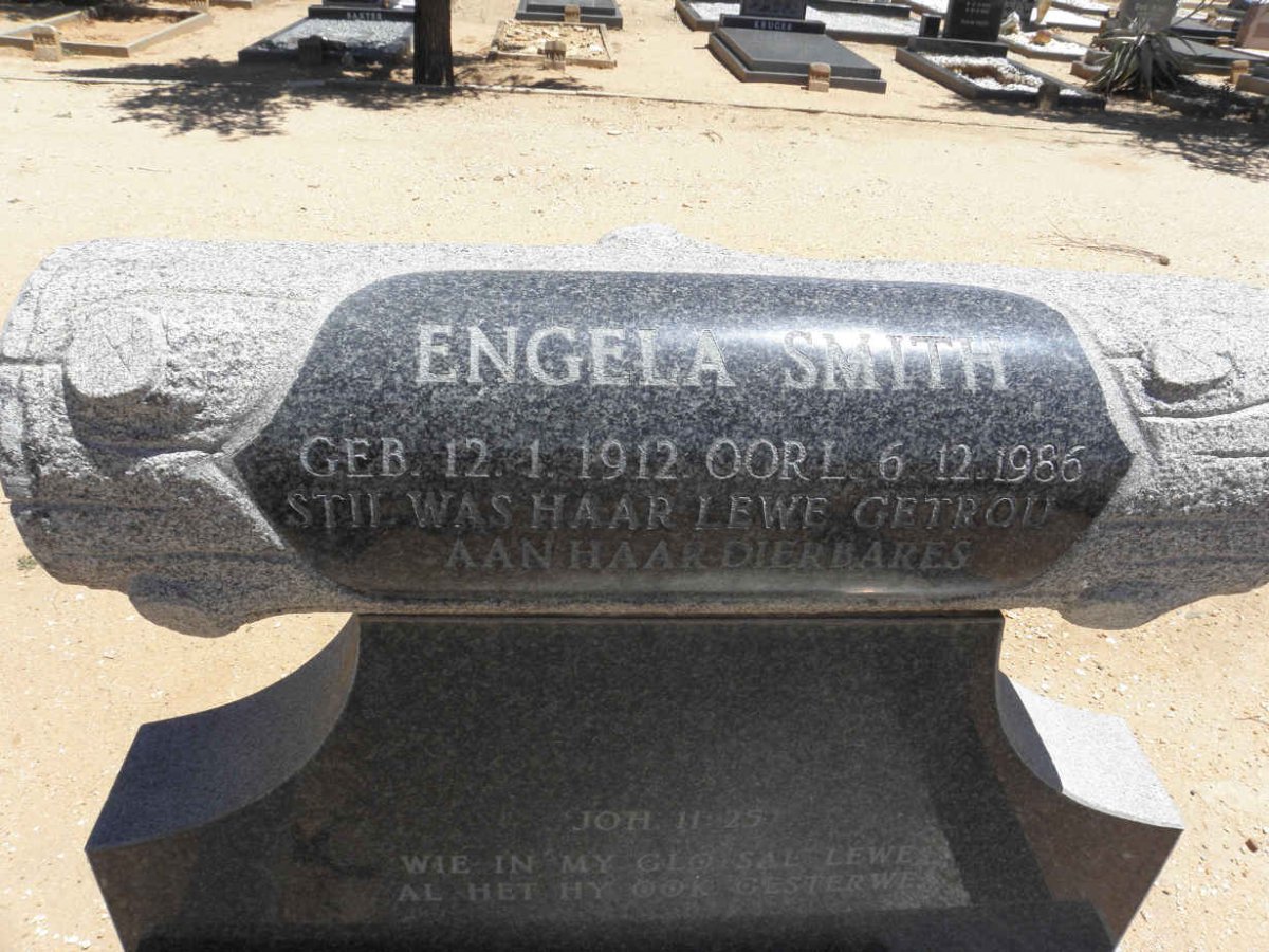 SMITH Engela 1912-1986