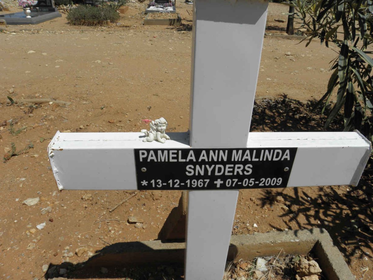 SNYDERS Pamela Ann Malinda 1967-2009
