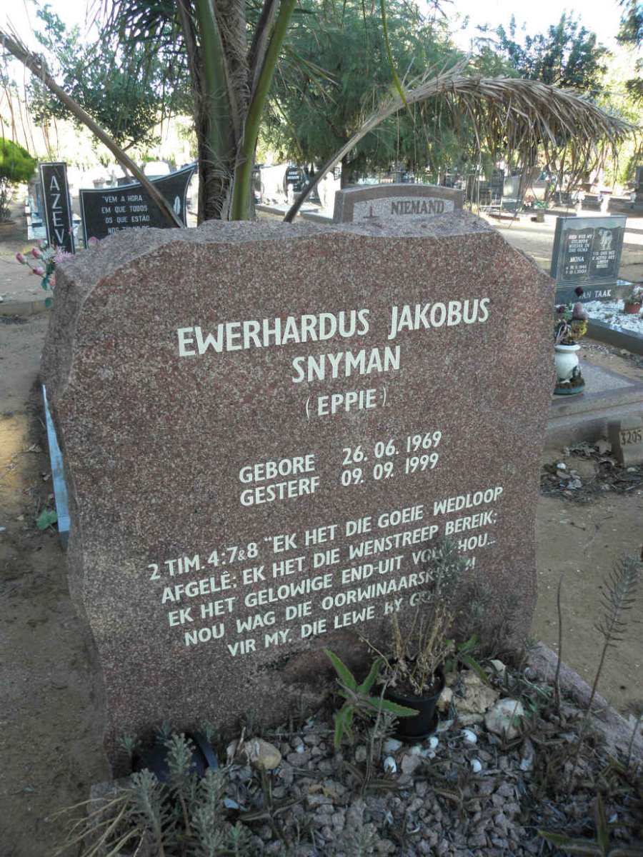 SNYMAN Ewerhardus Jakobus 1969-1999