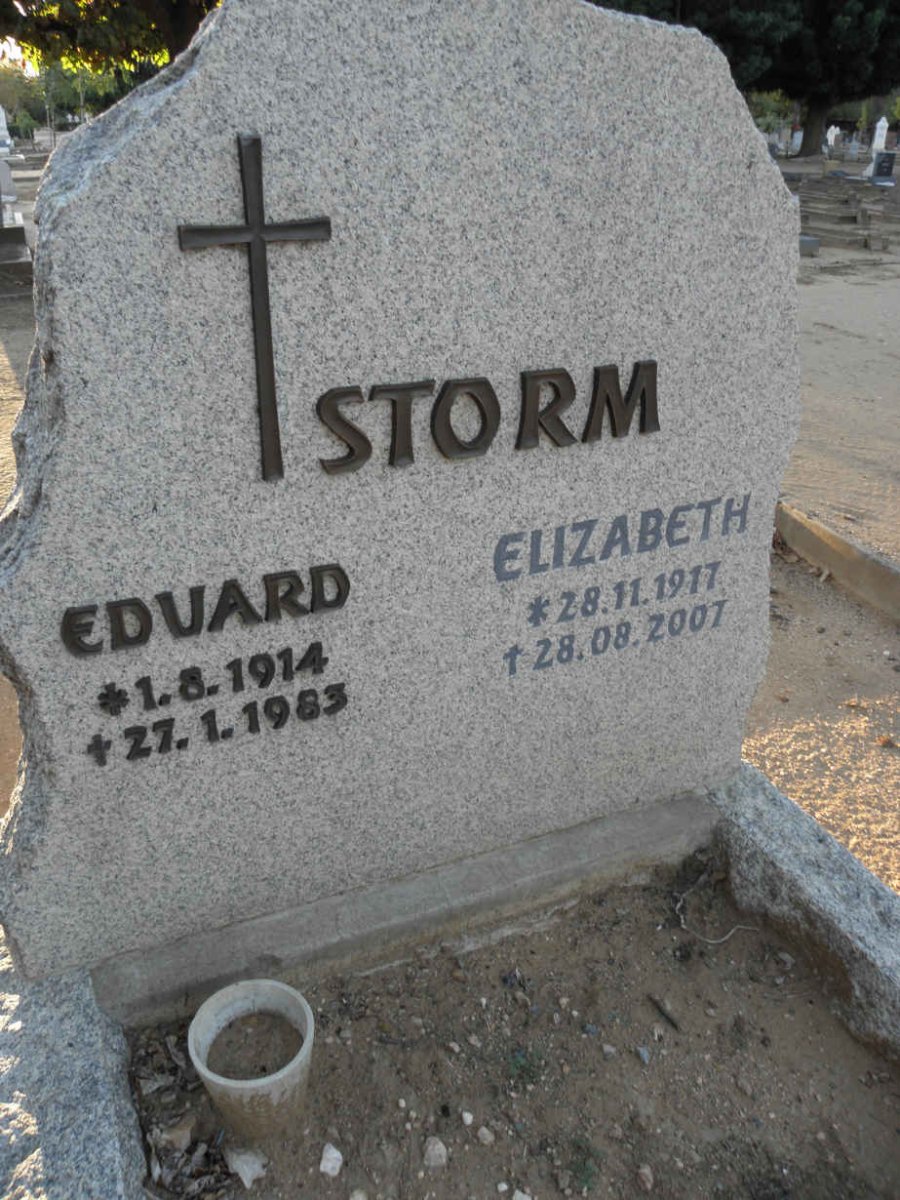 STORM Eduard 1914-1983 &amp; Elizabeth 1917-2007