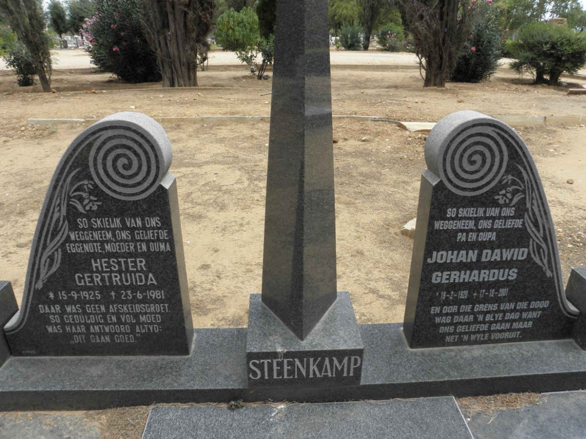 STEENKAMP Johan Dawid Gerhardus 1920-2001 &amp; Hester Gertruida 1925-1981 