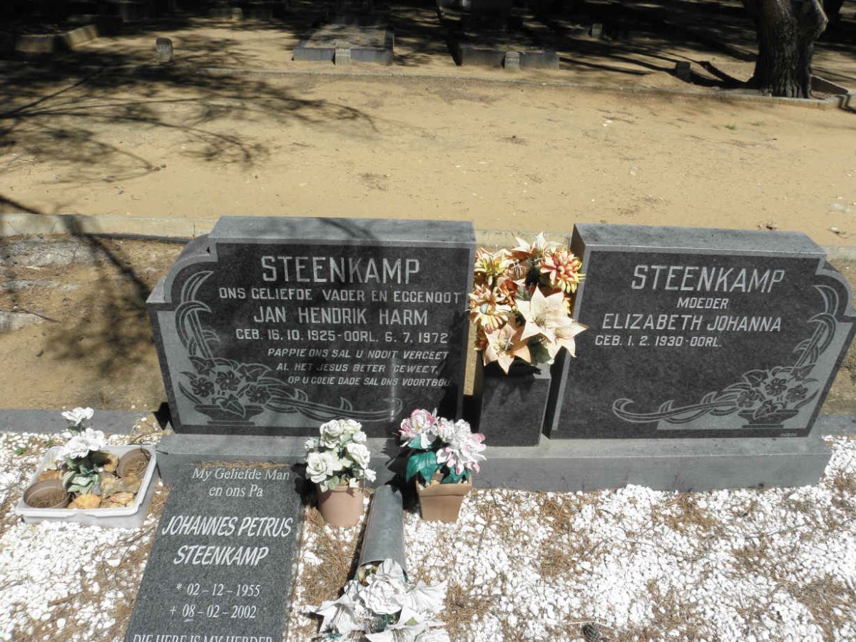 STEENKAMP Jan Hendrik Harm 1925-1972 & Elizabeth Johanna 1930- :: STEENKAMP Johannes Petrus 1955-2002