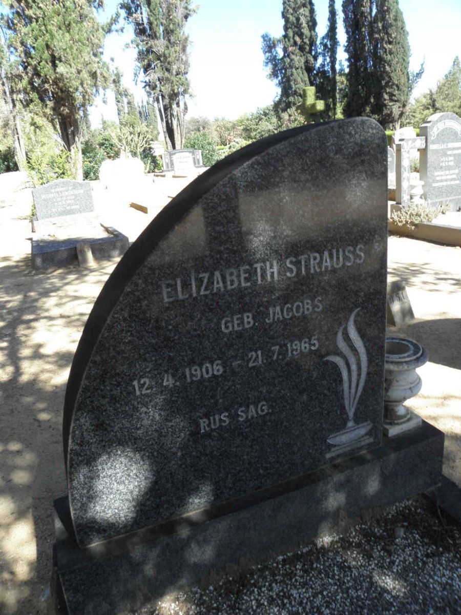 STRAUSS Elizabeth nee JACOBS 1906-1965