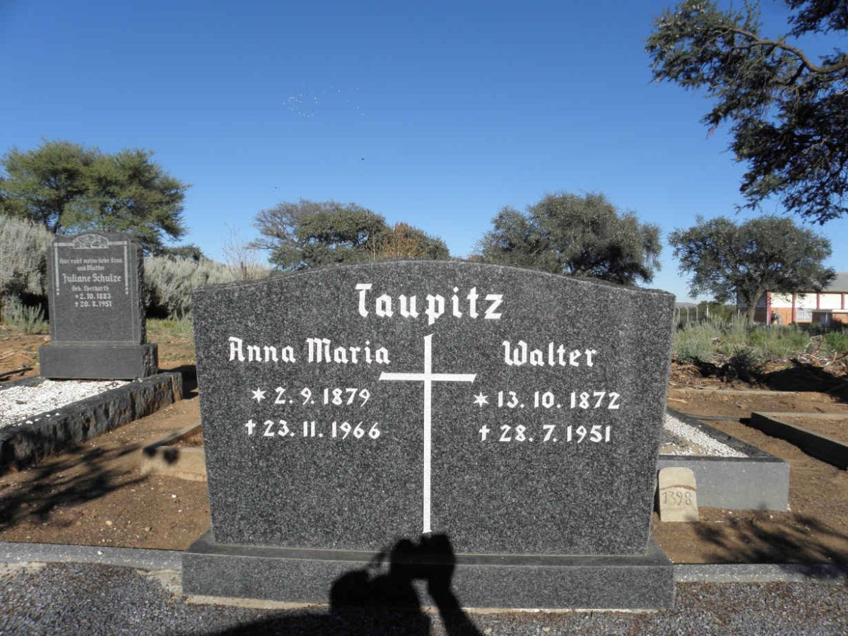 TAUPITZ Walter 1872-1951 &amp; Anna Maria 1879-1966