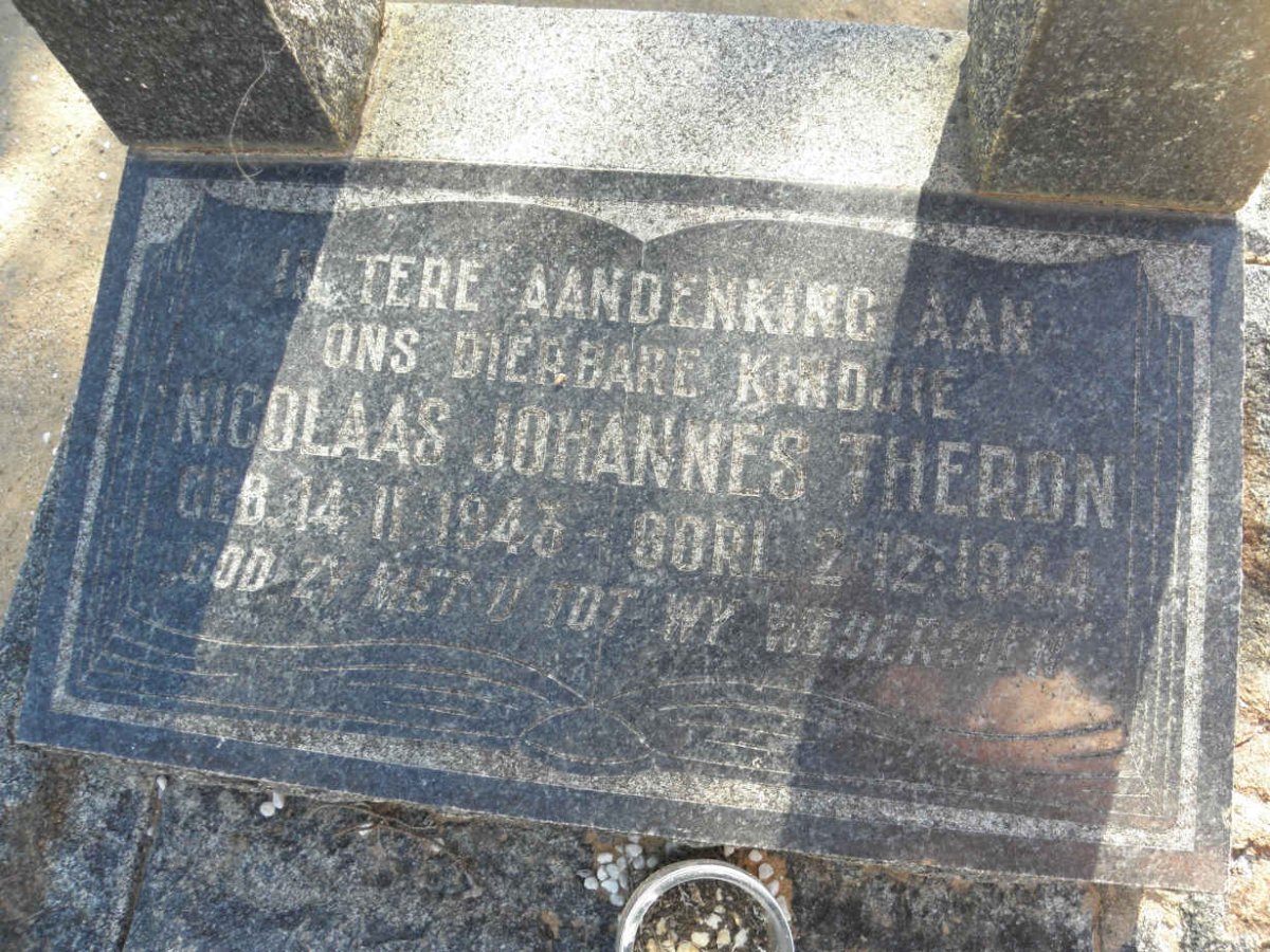 THERON Nicolaas Johannes 1943-1944