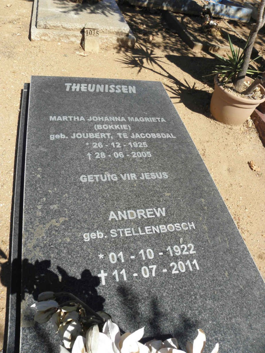 THEUNISSEN Andrew 1922-2011 &amp; Martha Johanna Magrieta JOUBERT 1925-2005