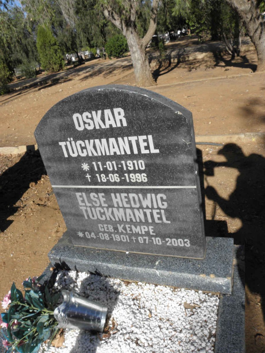 TÜCKMANTEL Oskar 1910-1996 &amp; Else Hedwig KEMPE 1901-2003