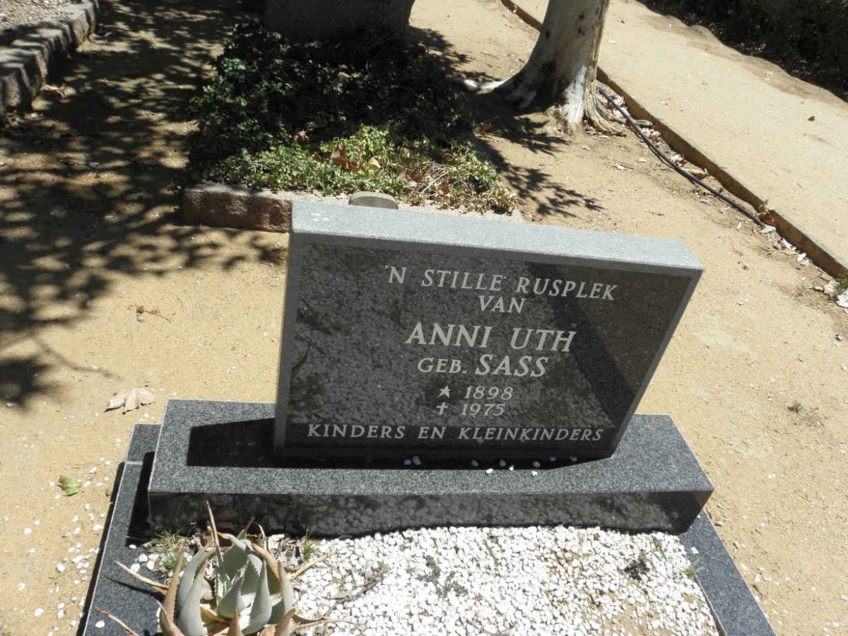 UTH Anni nee SASS 1898-1975
