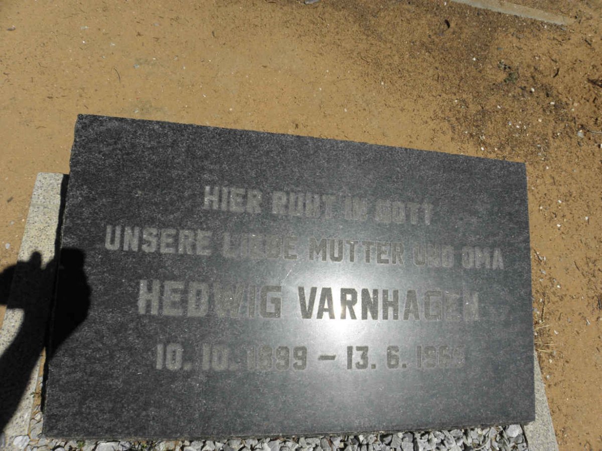 VARNHAGEN Hedwig 1899-1965