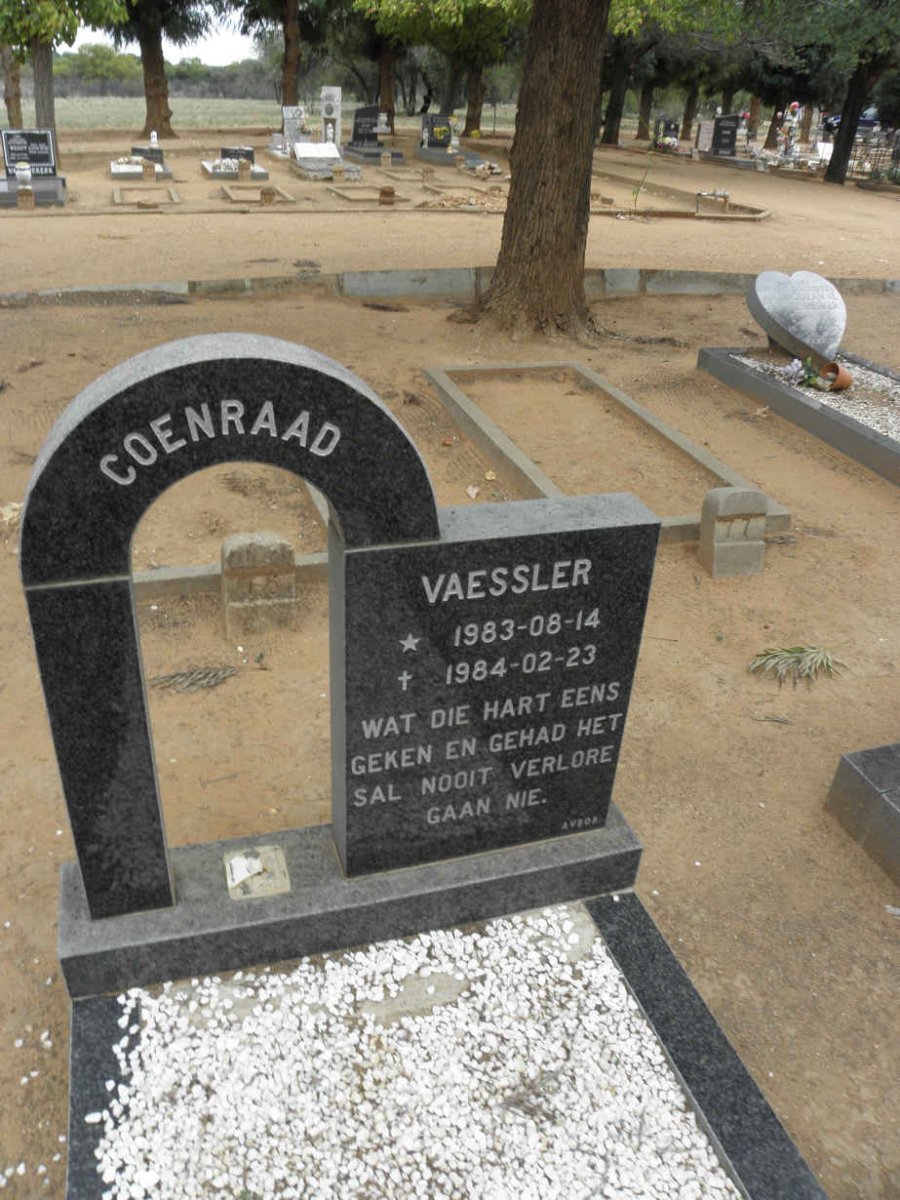 VAESSLER Coenraad 1983-1984