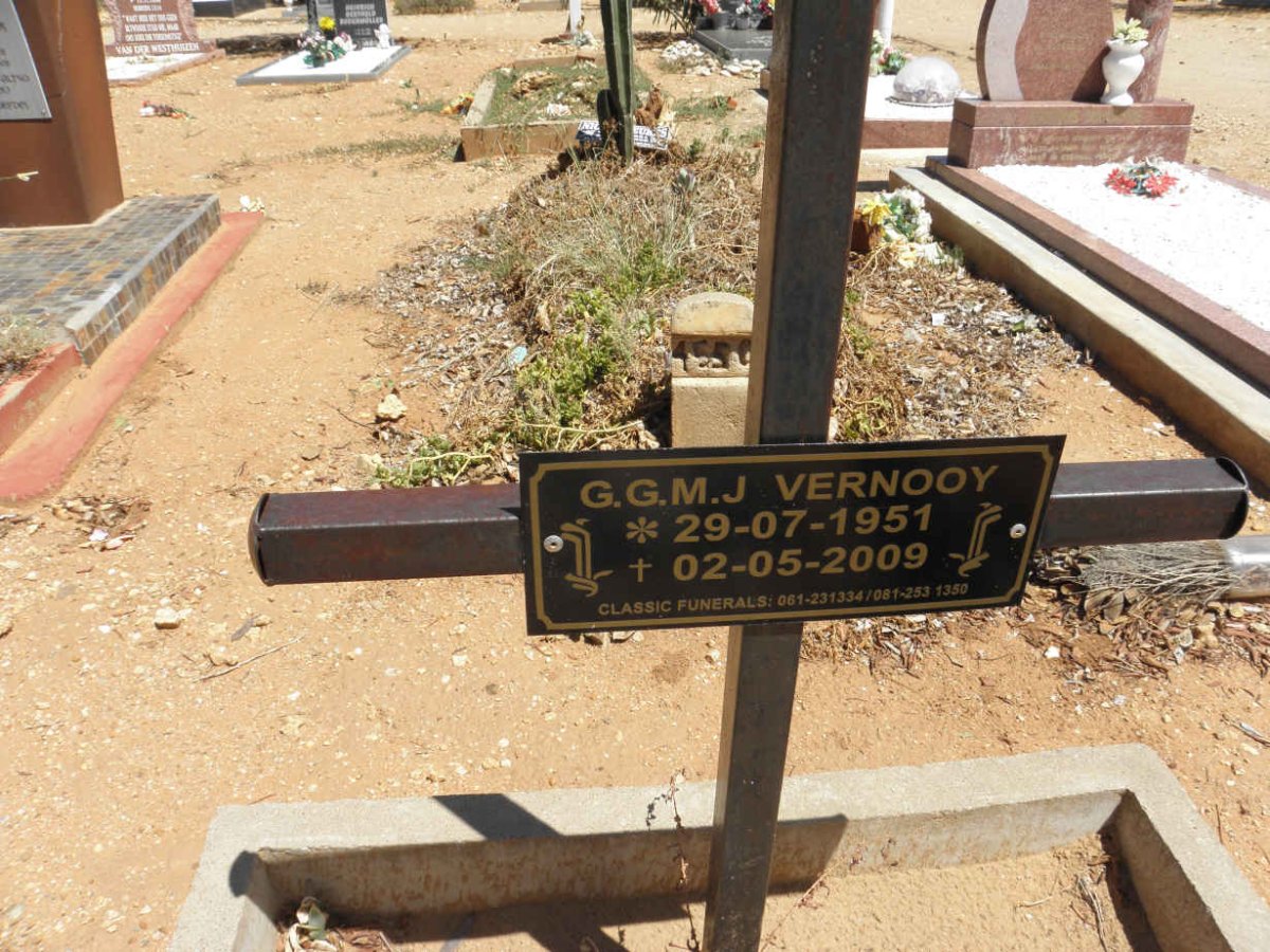 VERNOOY G.G.M.J. 1951-2009