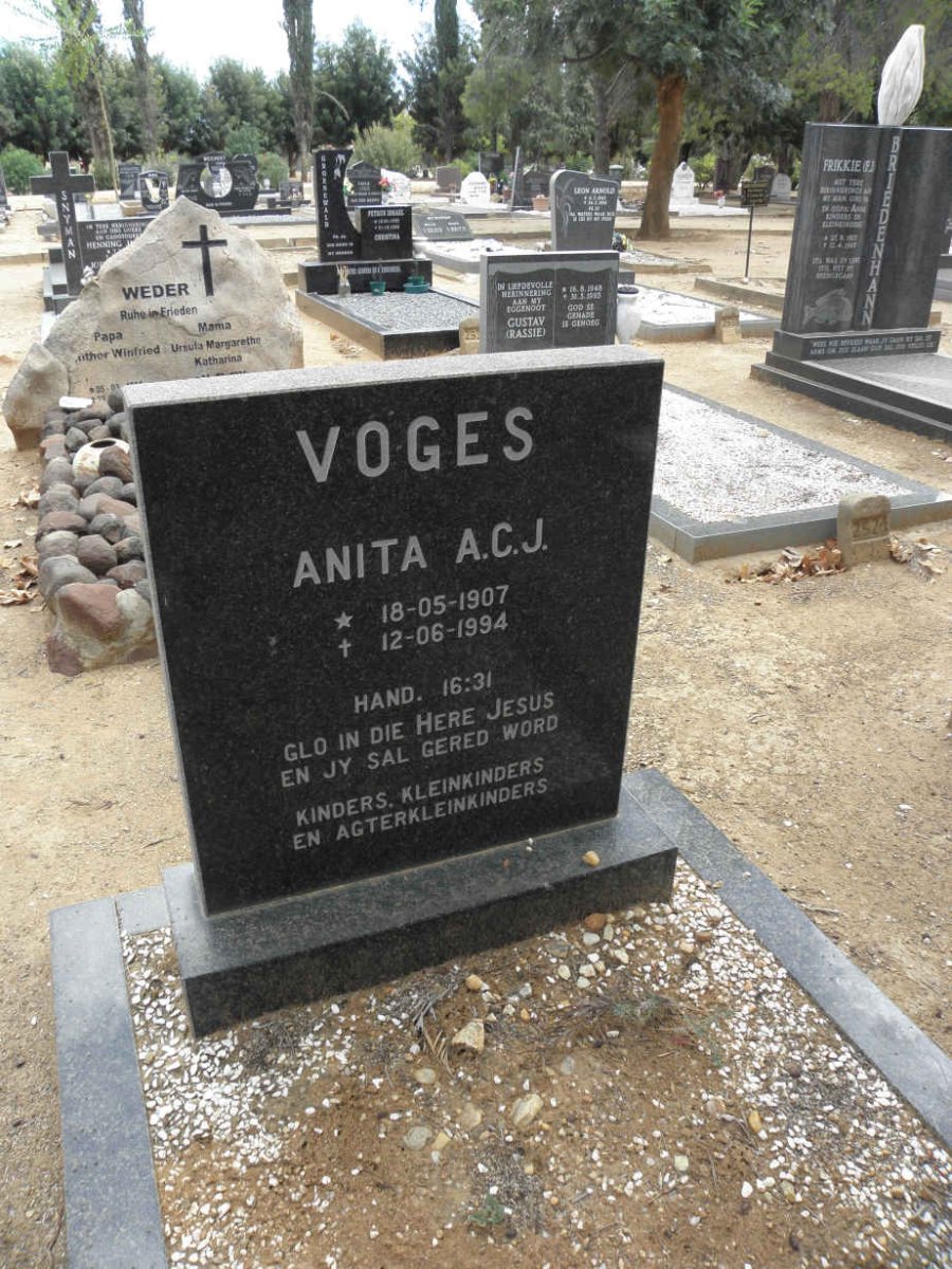 VOGES Anita A.C.J. 1907-1994