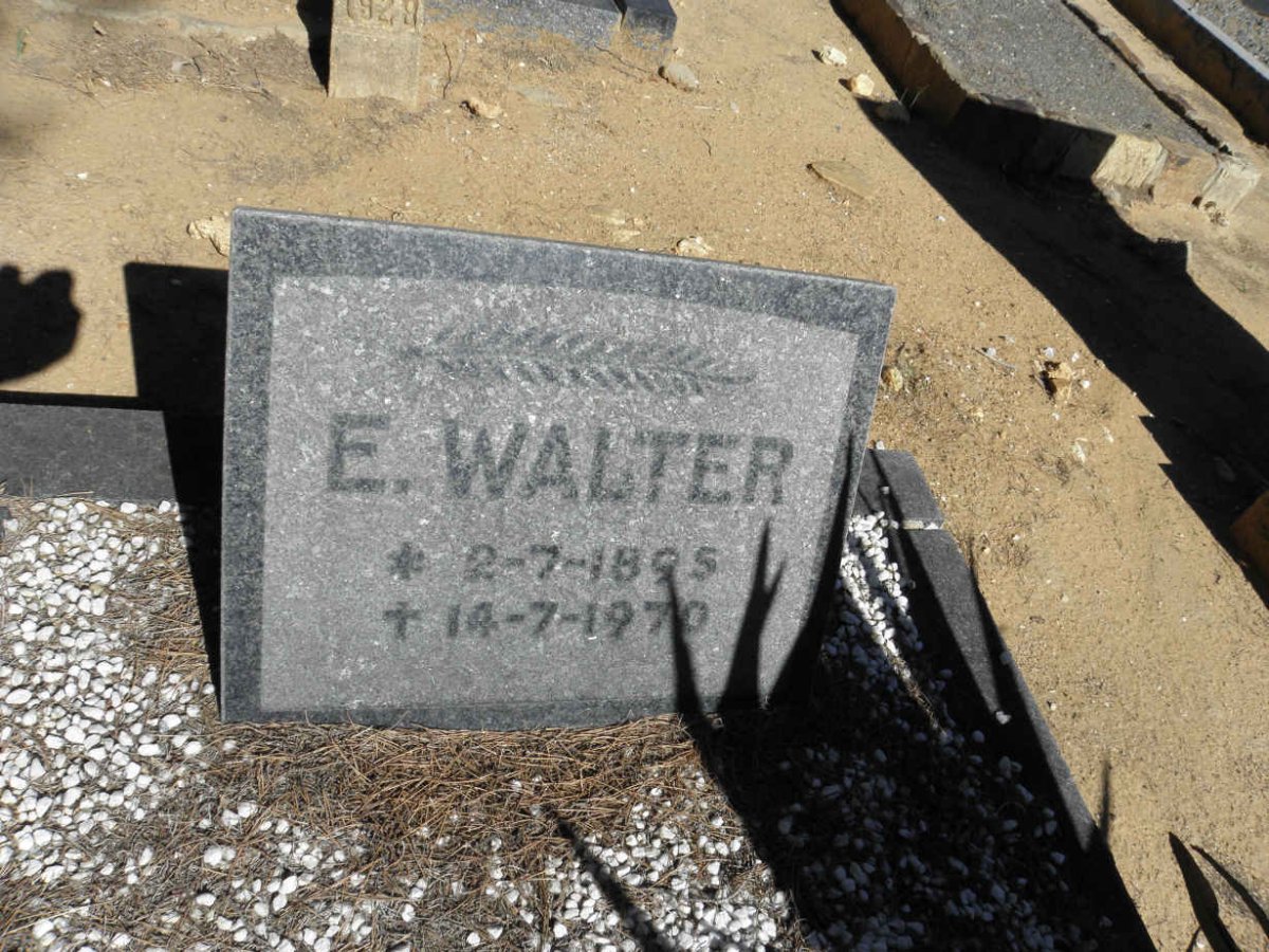 WALTER E. 1895-1970