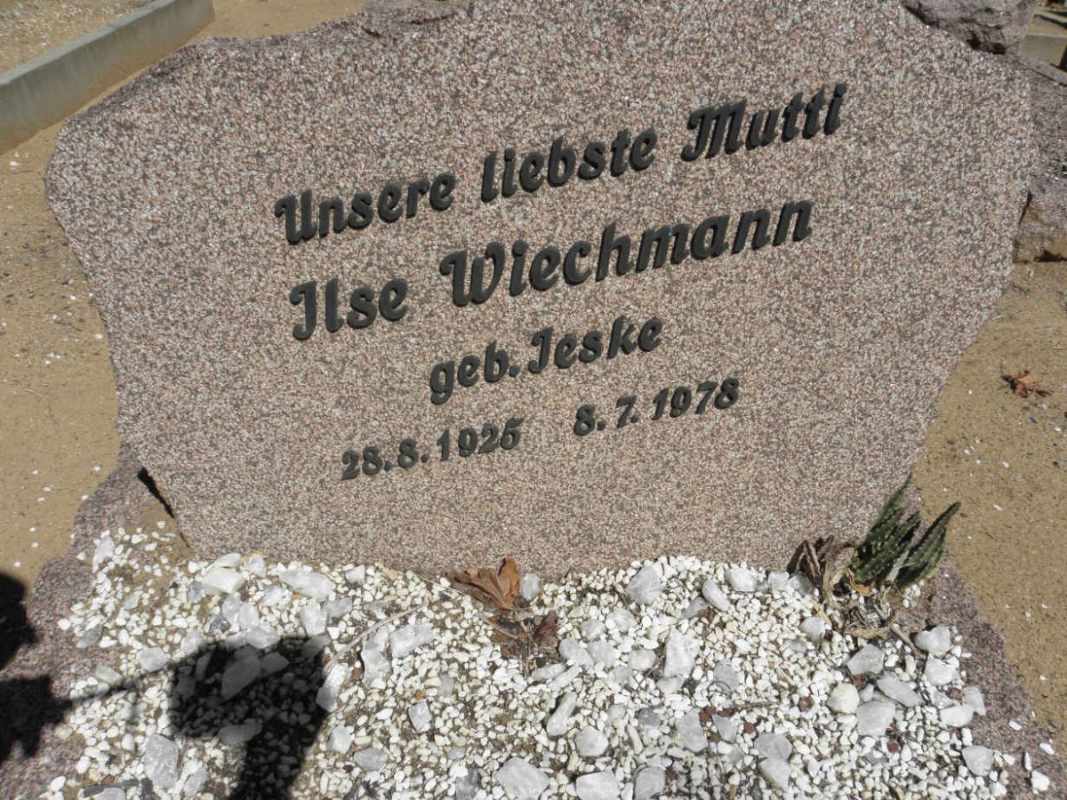WIECHMANN Ilse nee JESKE 1925-1978