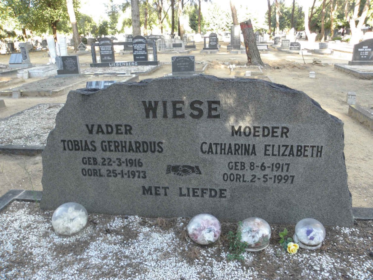WIESE Tobias Gerhardus 1916-1973 &amp; Catharina Elizabeth 1917-1997