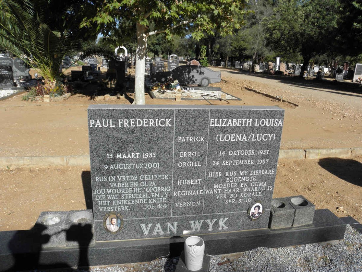 WYK Paul Frederick, van 1935-2001 &amp; Elizabeth Louisa 1937-1997