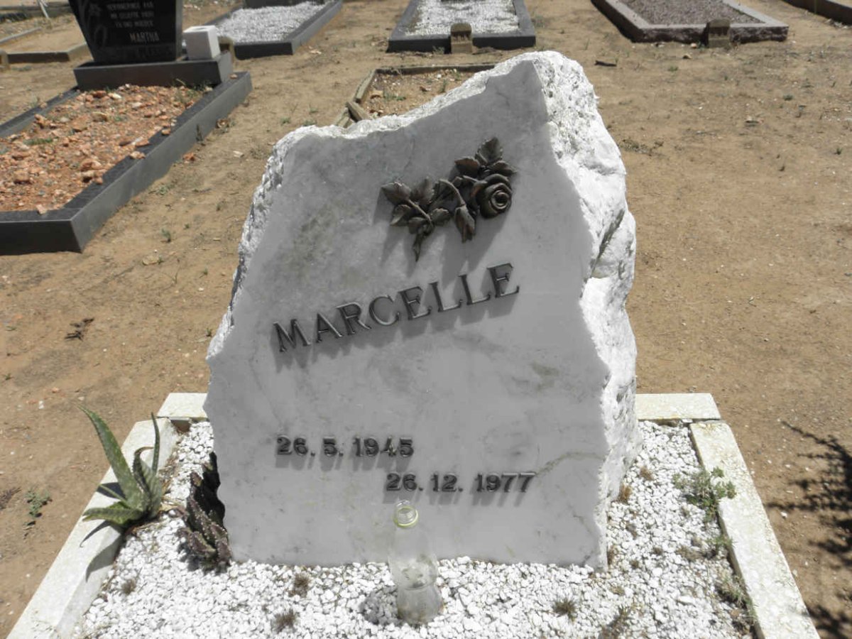 ? Marcelle 1945-1977