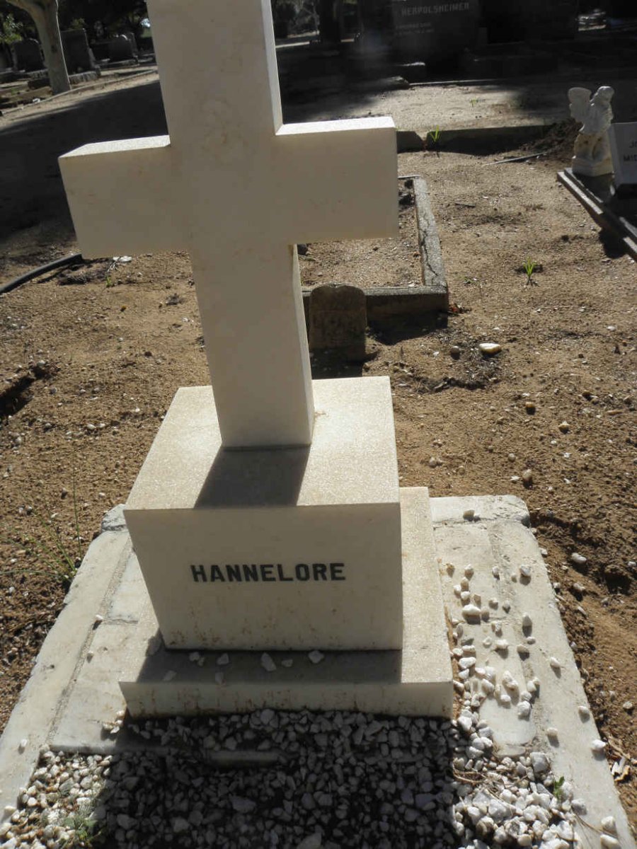? Hannelore