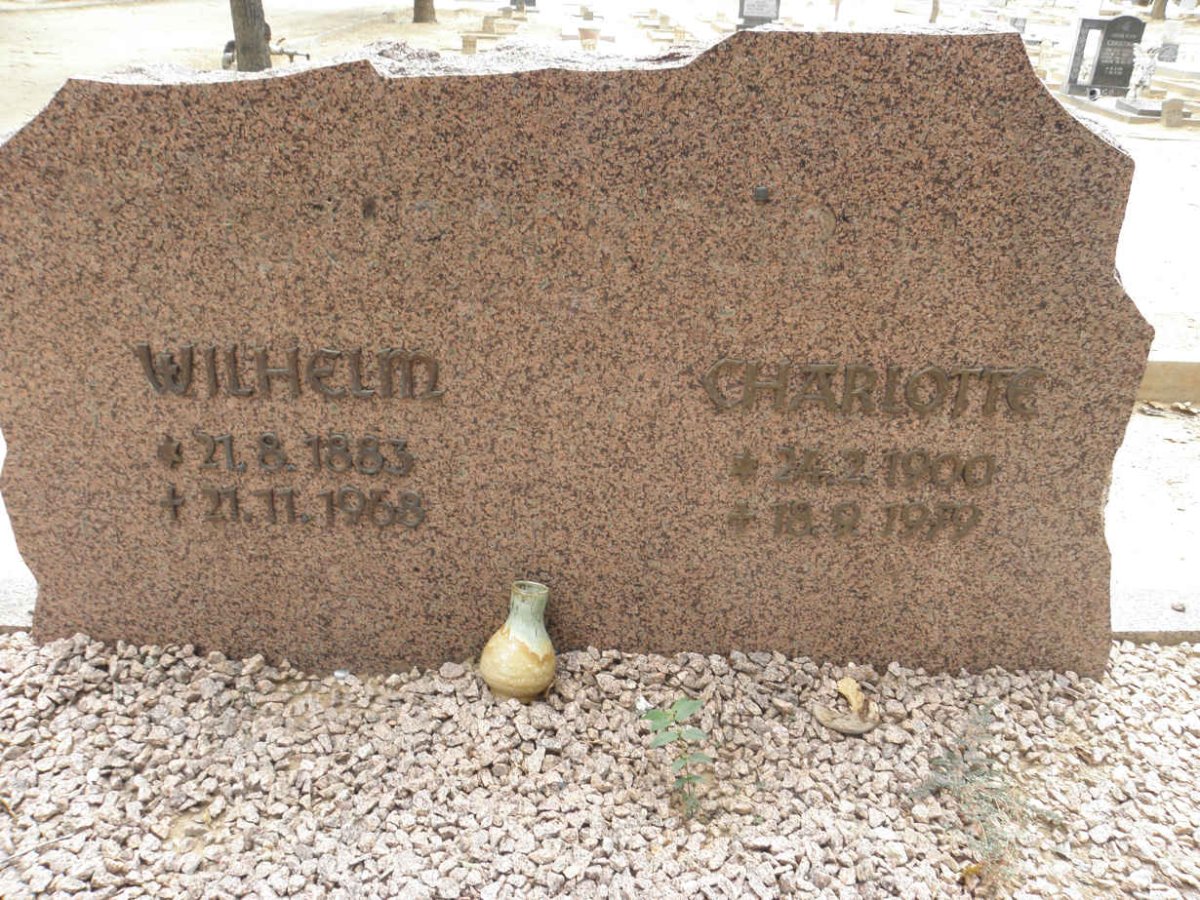 ? Wilhelm 1883-1968 &amp; Charlotte 1900-1979