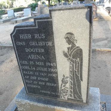? Arina 1945-1960
