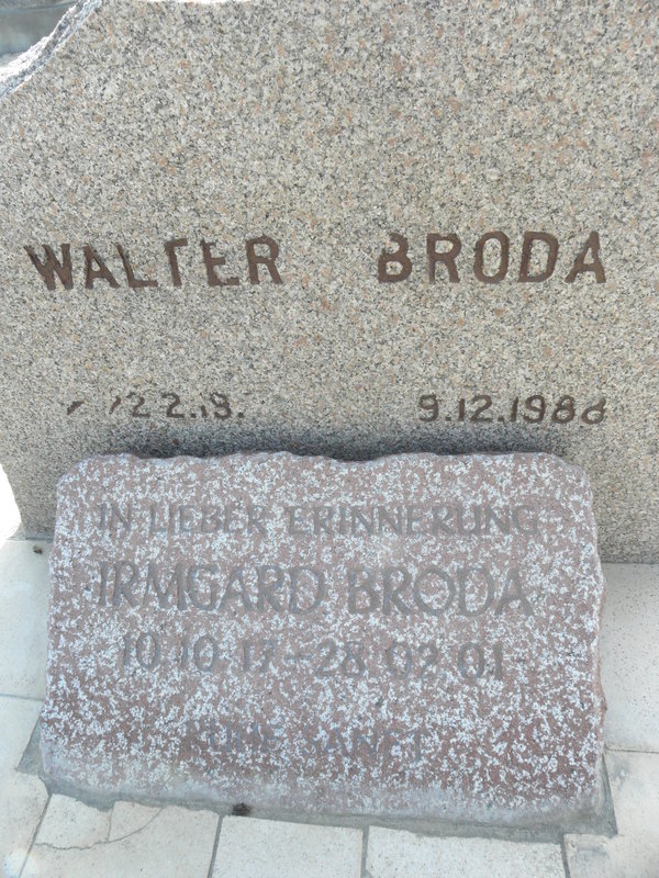 BRODA Walter 1919-1988 &amp; Irmgard 1917-2001