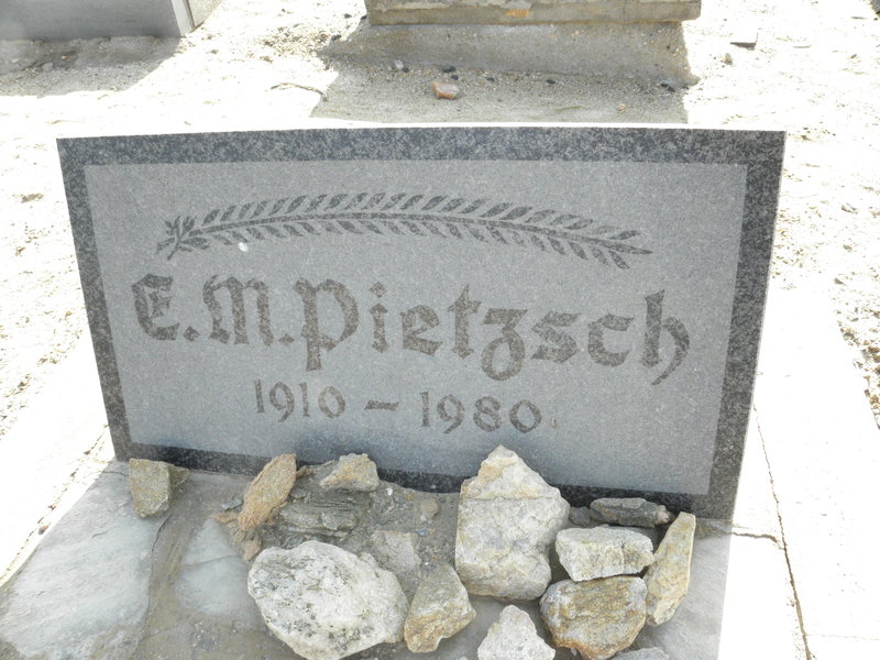 PIETZSCH E.M. 1910-1980